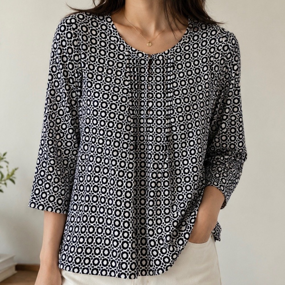 Croft & Barrow Petite Medium Black White Geometric Floral Blouse Top Boho Career
